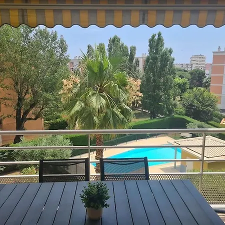L'acaulis Avec Piscine A 6 Min A Pied De La * Fréjus