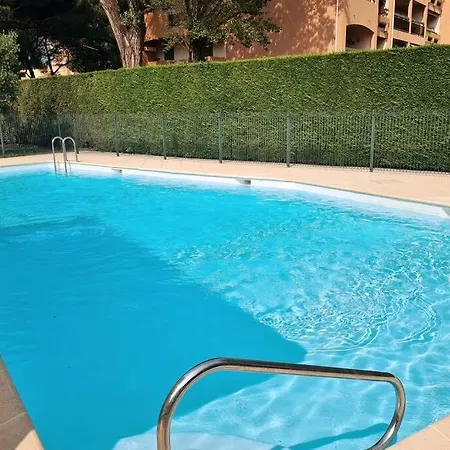 L'acaulis Avec Piscine A 6 Min A Pied De La Apartmán